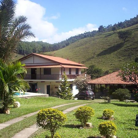 Fazenda Hotel Alvorada Santos Dumont Exteriör bild